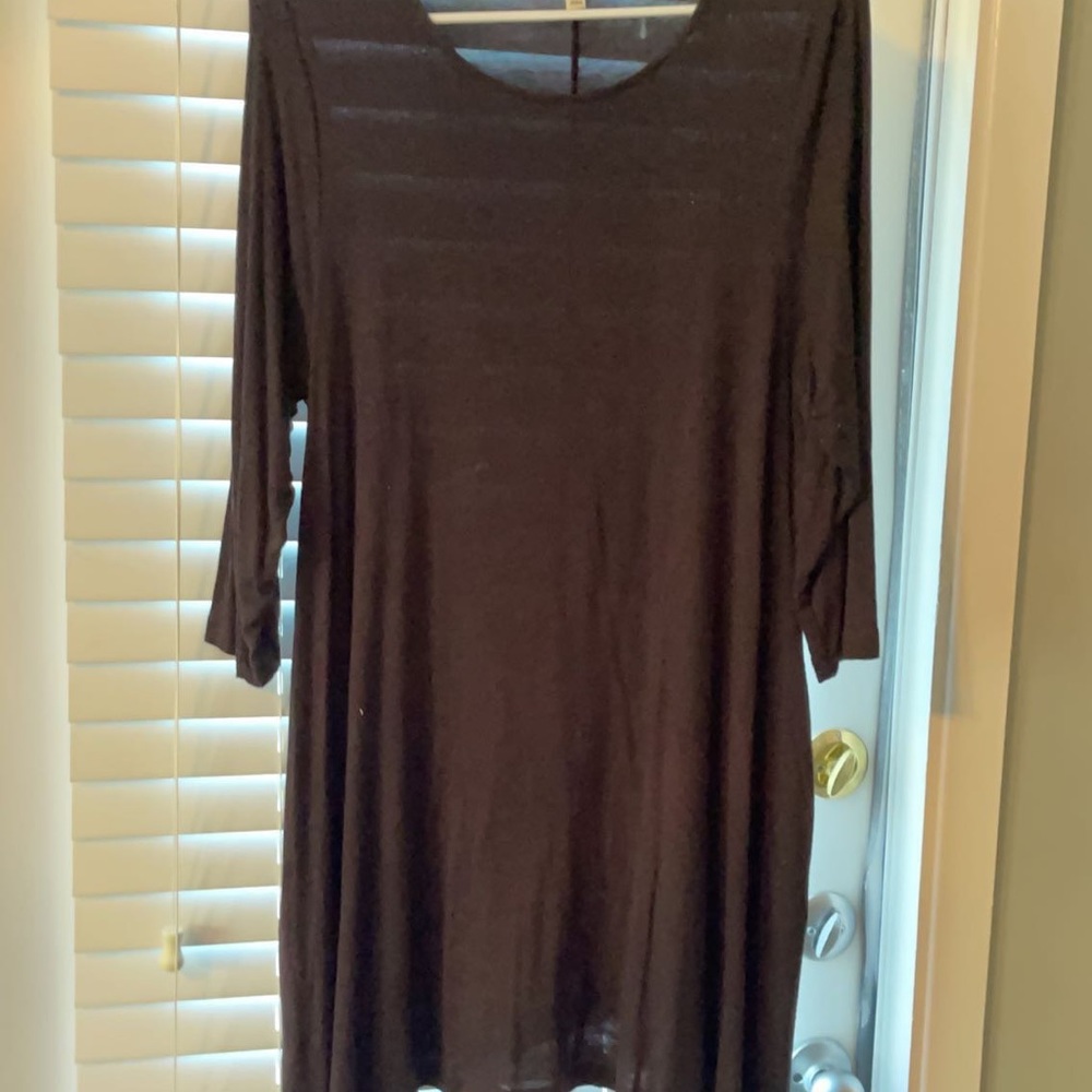Black quarter sleeve mini dress